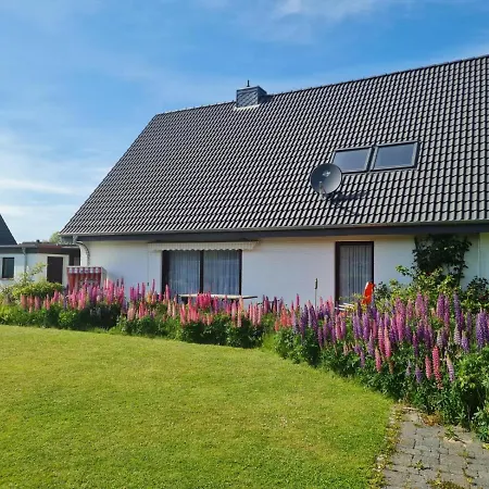 Apartament Hus-annett-luechttoorm *