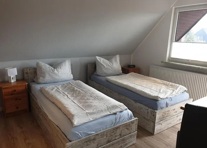 Hus-annett-luechttoorm Tating